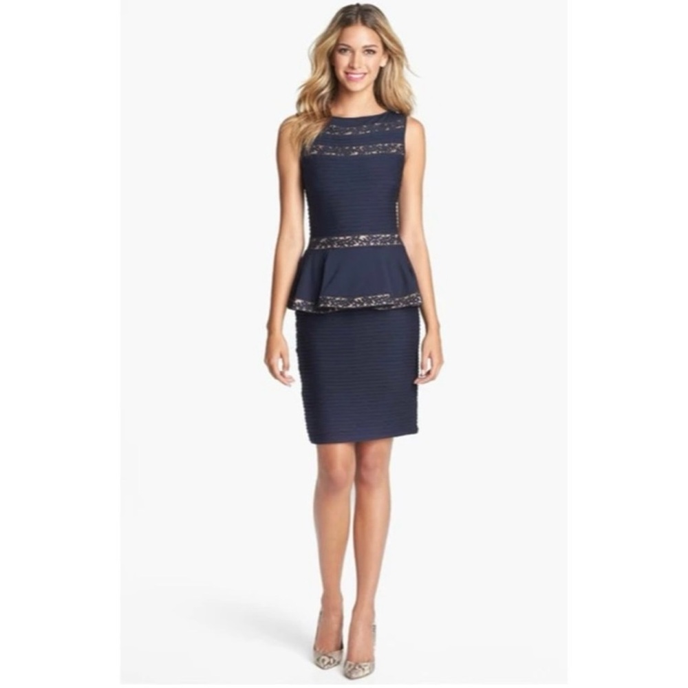 Beautiful & sophisticated Navy peblum Tadashi  Shoji dress size L